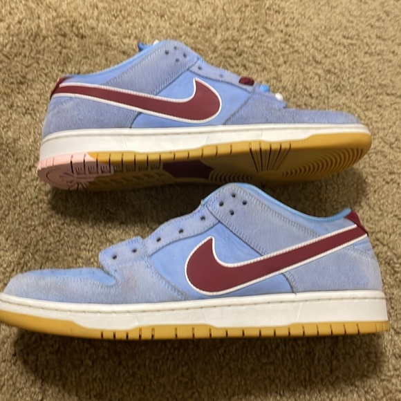 Size 12 SB Dunk Phillies! - Picture 2 of 7